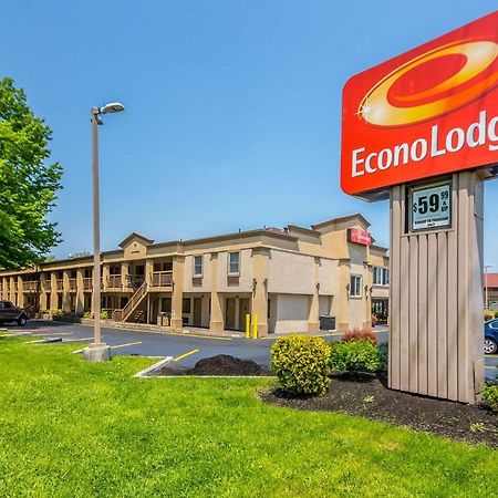 Econo Lodge Mount Laurel Bagian luar foto