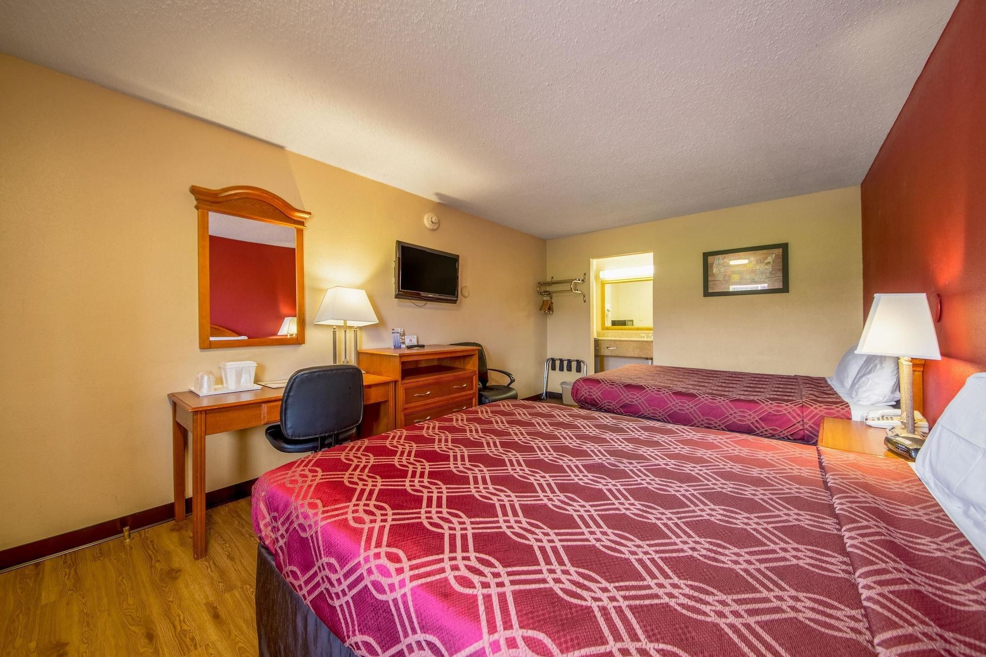 Econo Lodge Mount Laurel Bagian luar foto