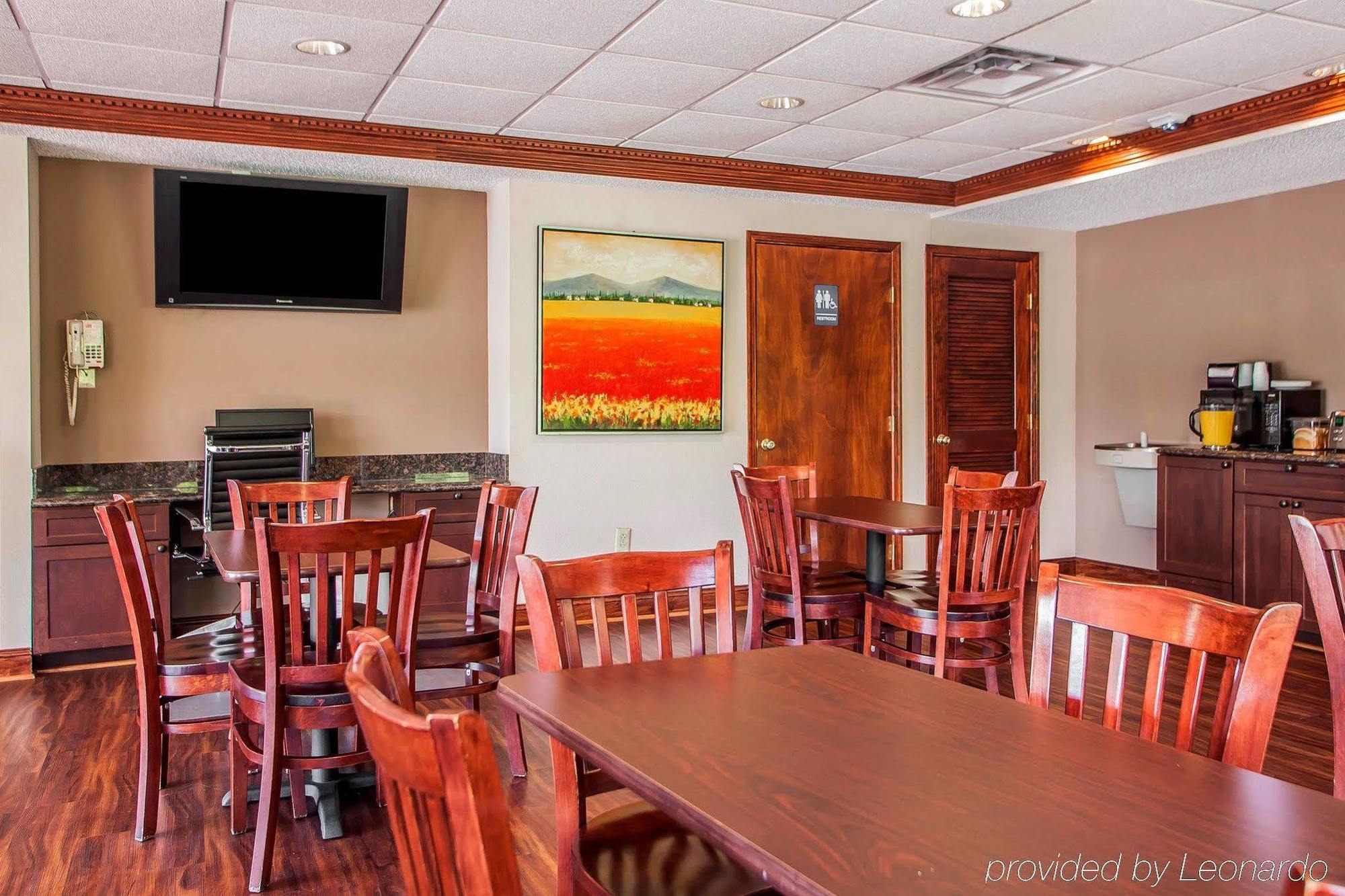 Econo Lodge Mount Laurel Bagian luar foto